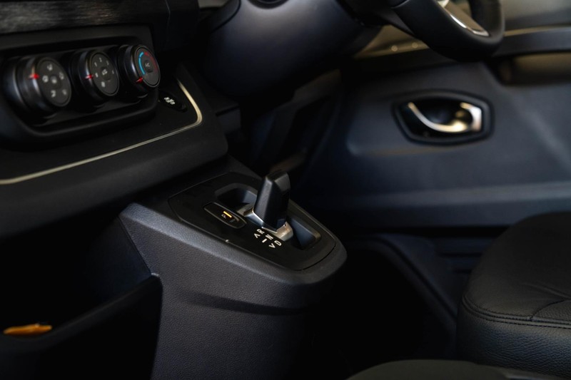 Renault Trafic - Renault Bruma - Image 14