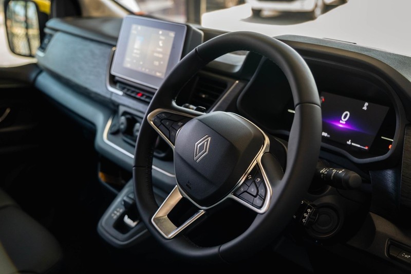 Renault Trafic - Renault Bruma - Image 19