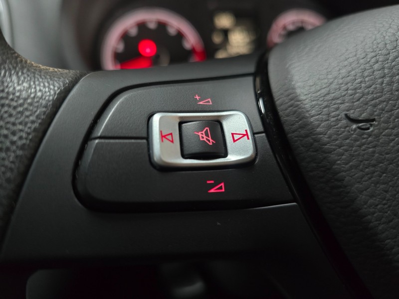 Volkswagen Polo Vivo - Hatfield VW Northcliff - Image 16