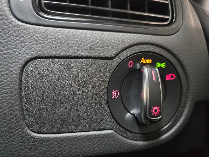 Volkswagen Polo Vivo - Hatfield VW Northcliff - Image 13