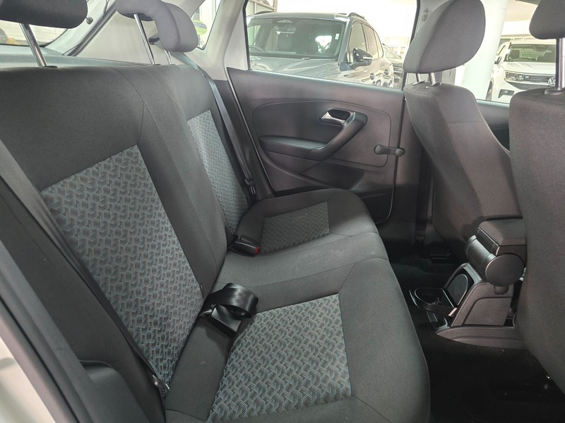 Volkswagen Polo Vivo - Hatfield VW Northcliff - Image 5