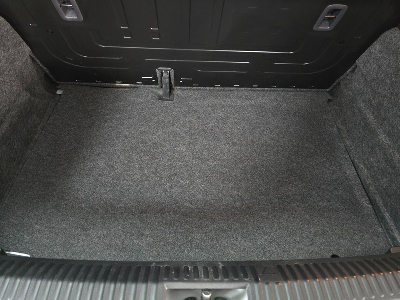 Volkswagen Polo Vivo - Hatfield VW Northcliff - Image 4