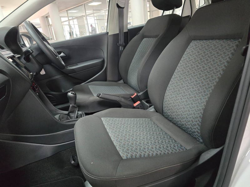 Volkswagen Polo Vivo - Hatfield VW Northcliff - Image 5