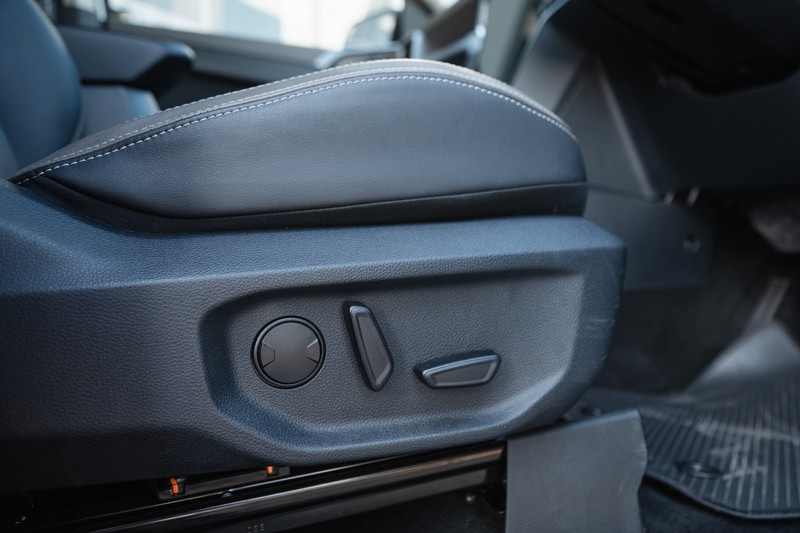 Volkswagen Amarok - Midbay Motors - Image 18