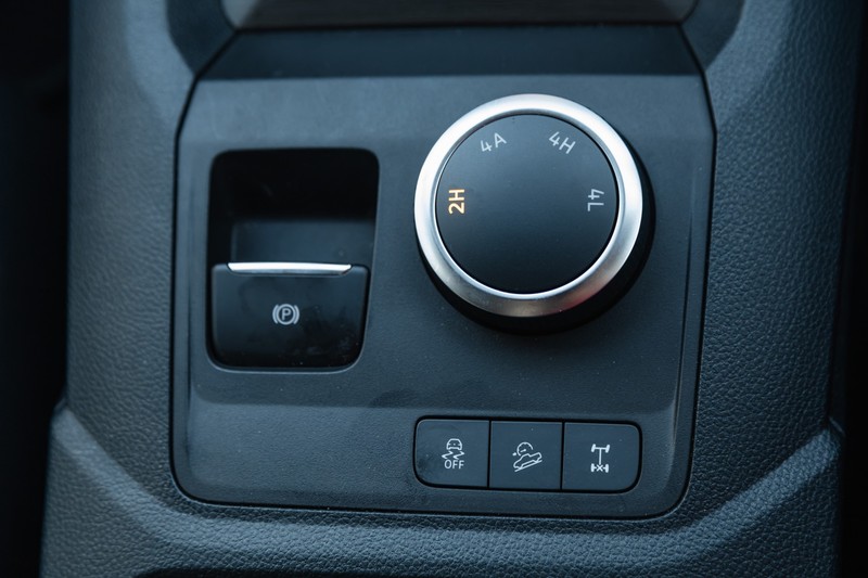 Volkswagen Amarok - Midbay Motors - Image 9