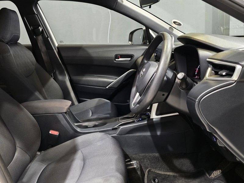 Toyota Corolla Cross - Mazda Pinetown - Image 7
