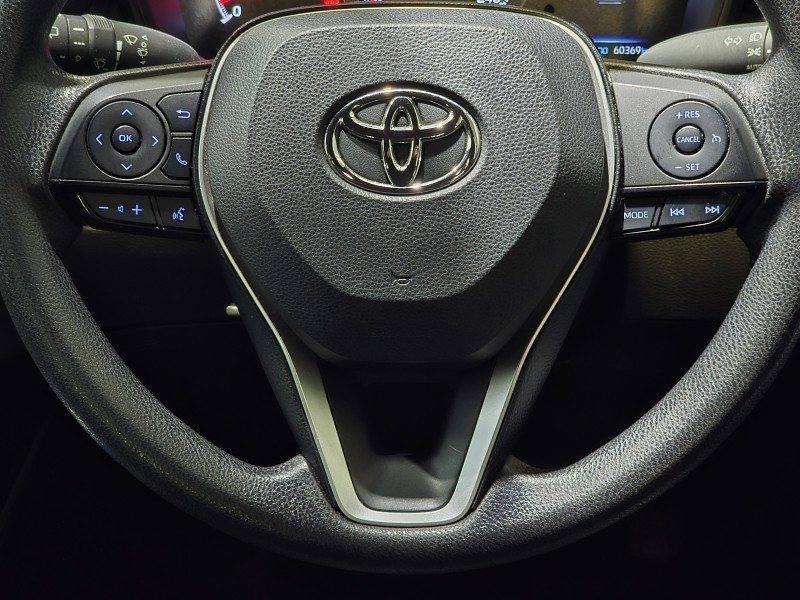Toyota Corolla Cross - Mazda Pinetown - Image 13