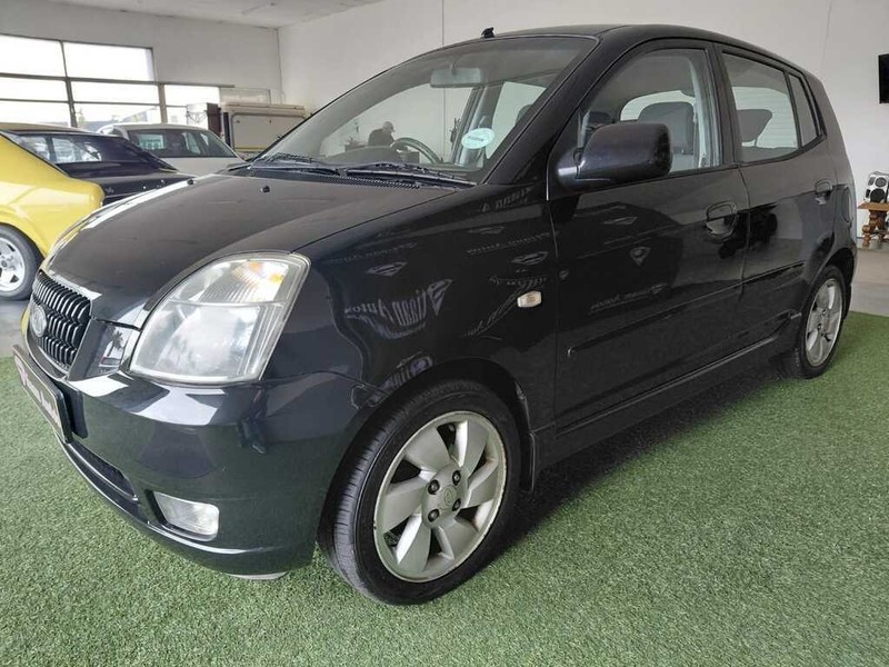 Kia Picanto - Stiaan Autos (Pty) Ltd - Image 3