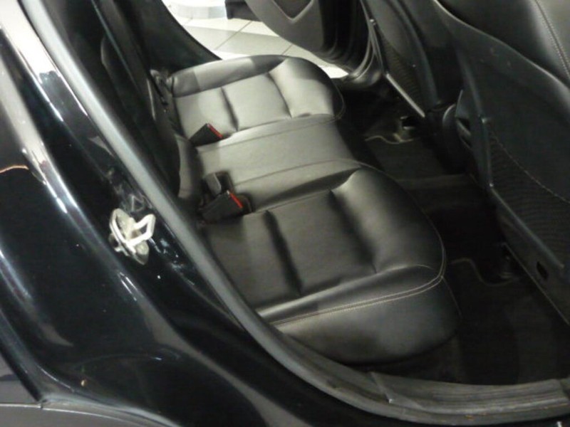 Mercedes-Benz GLA - LisaCars - Image 12