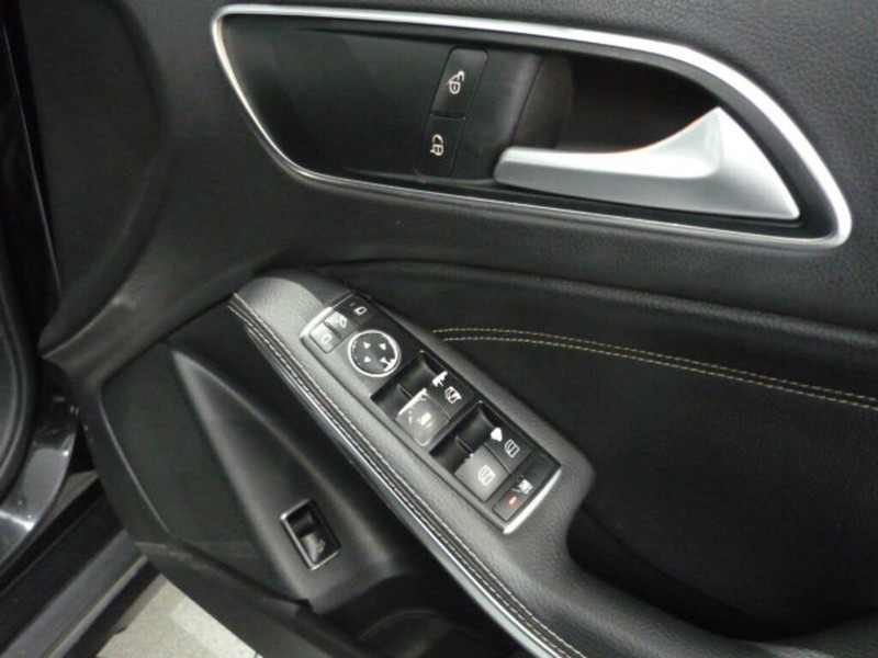 Mercedes-Benz GLA - LisaCars - Image 14