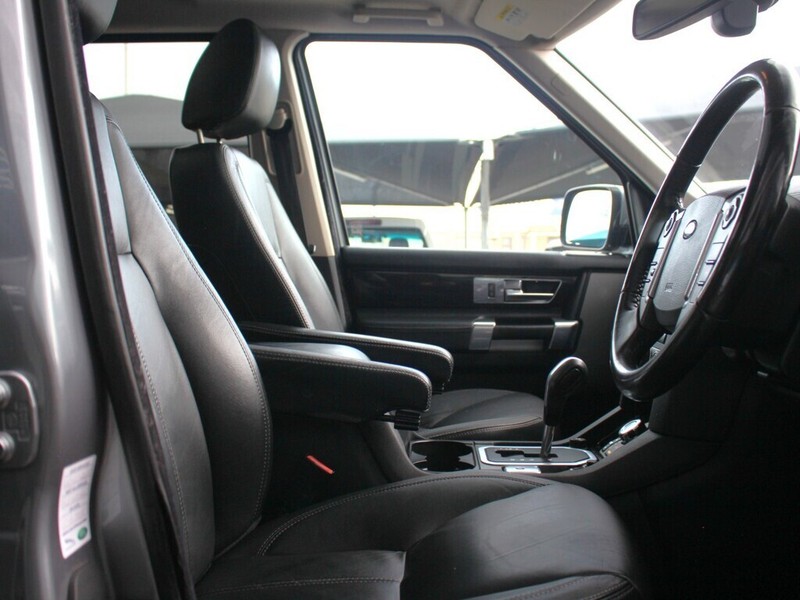 Land Rover Discovery - Authentique Autos - Image 20
