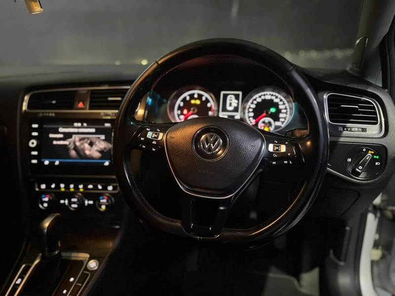 Volkswagen Golf - Auto Assets - Image 10