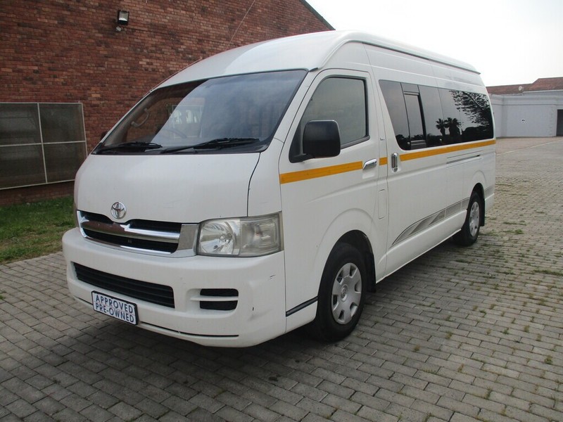 Toyota Quantum - Alpine Autohaus - Image 10