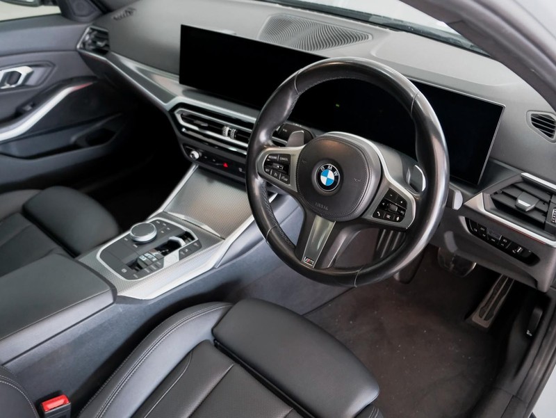 BMW 3 Series - Mazda Fourways - Image 13