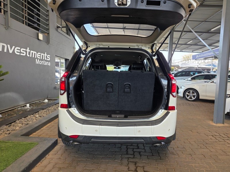 Mahindra xuv 500 - Auto Investments Montana - Image 6
