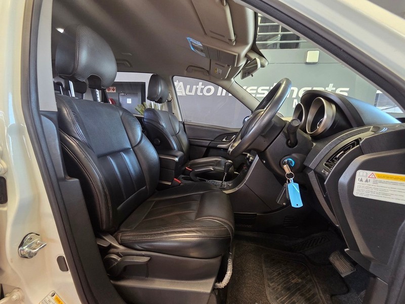 Mahindra xuv 500 - Auto Investments Montana - Image 12