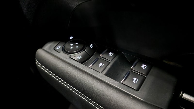 Volkswagen Amarok - Hatfield VW Northcliff - Image 6