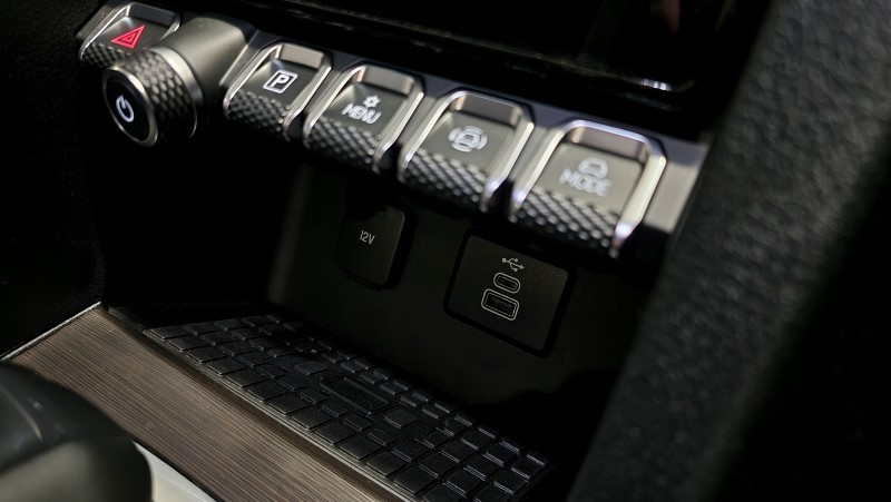Volkswagen Amarok - Hatfield VW Northcliff - Image 2