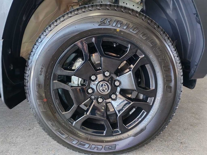 Toyota Land Cruiser - Auto Investments Hatfield - Image 7