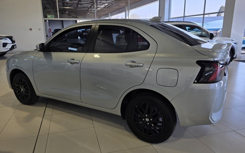 Suzuki Dzire - Suzuki Fourways - Image 5