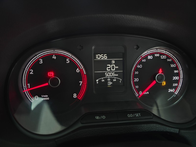 Volkswagen Polo Vivo - Hatfield VW Northcliff - Image 18