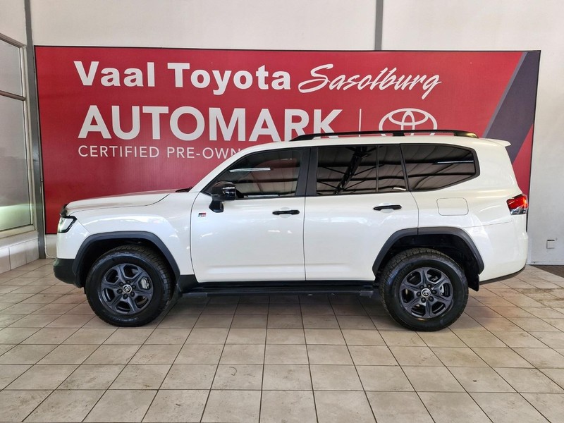 Toyota Land Cruiser - Vaal Toyota Sasolburg - Image 4