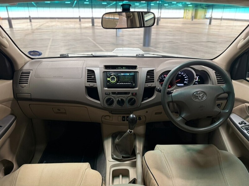 Toyota Fortuner - Bakwena Auto Sales - Image 11