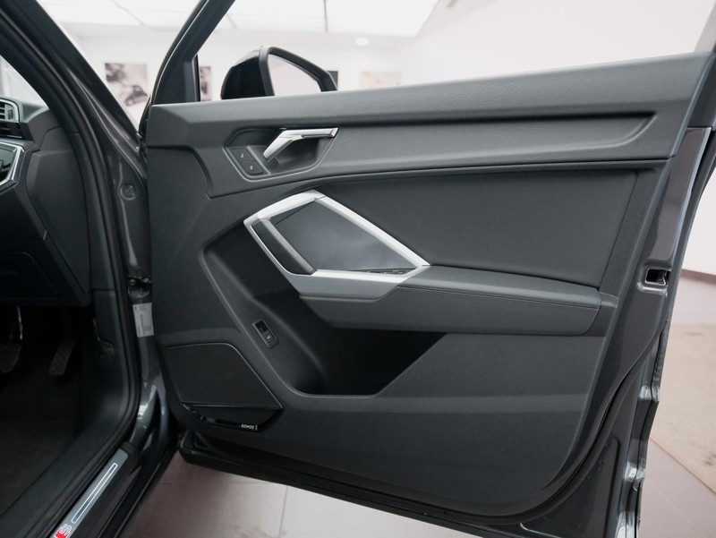 Audi Q3 - Audi Centre Rivonia - Image 9