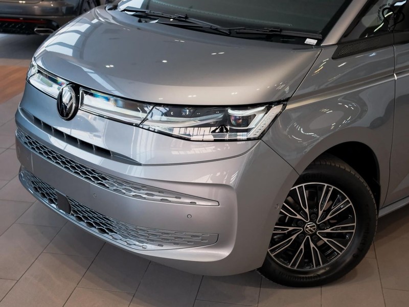 Volkswagen Caravelle - VW Melrose Commercial - Image 2