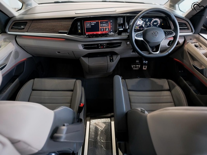 Volkswagen Caravelle - VW Melrose Commercial - Image 18