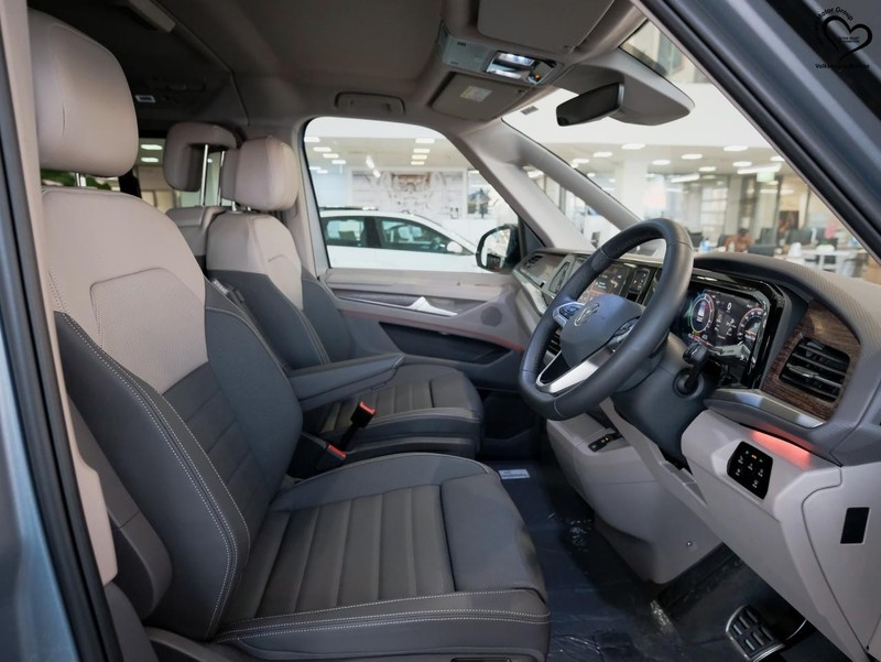 Volkswagen Caravelle - VW Melrose Commercial - Image 7