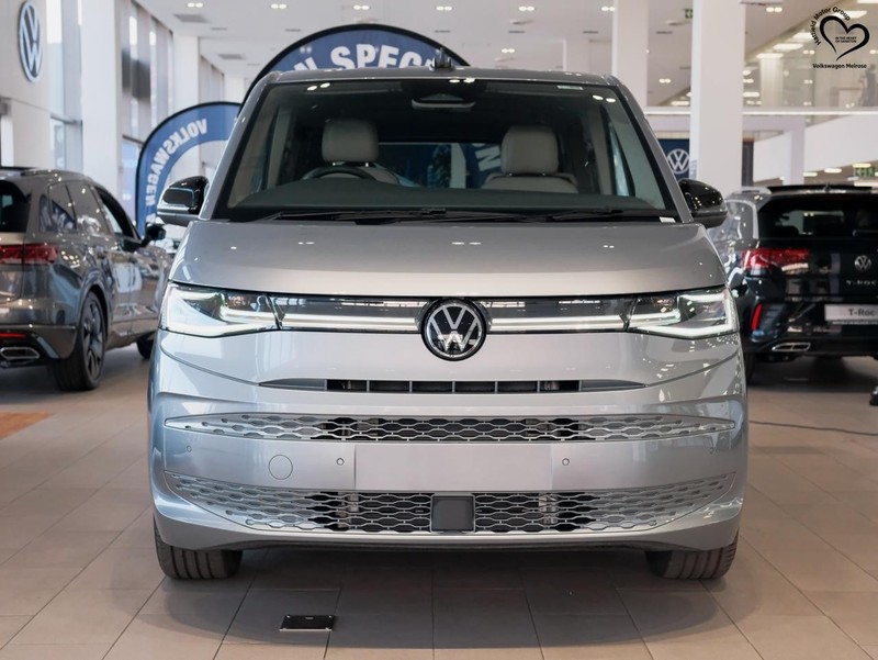Volkswagen Caravelle - VW Melrose Commercial - Image 5