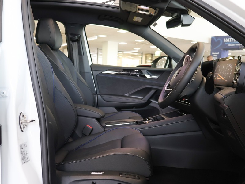 Volkswagen Tiguan - Hatfield VW Melrose Arch - Image 17