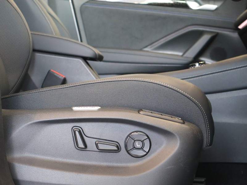 Volkswagen Tiguan - Hatfield VW Melrose Arch - Image 33