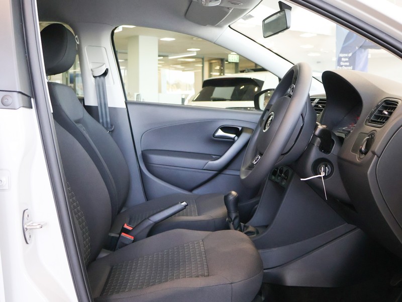 Volkswagen Polo Vivo - Hatfield VW Melrose Arch - Image 12