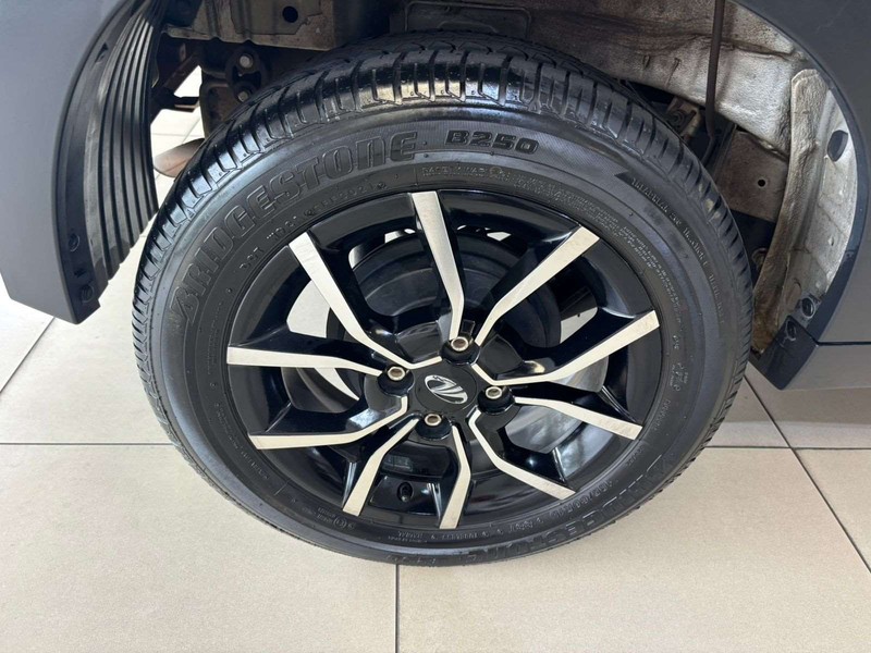 Mahindra KUV100 - Mazda Woodmead - Image 5