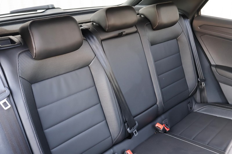 Volkswagen T-Roc - Hatfield VW Pretoria - Image 32