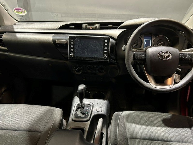 Toyota Hilux - Mazda Pinetown - Image 11