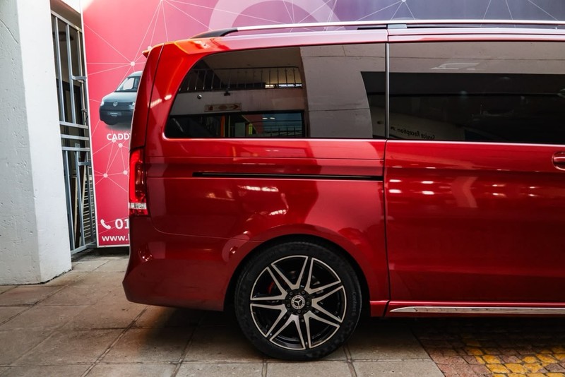 Mercedes-Benz V-class - Hatfield VW Commercial - Image 11