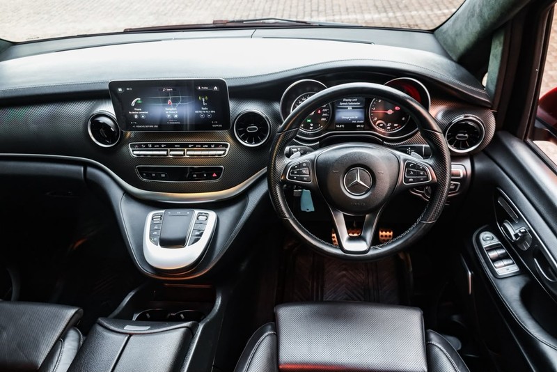 Mercedes-Benz V-class - Hatfield VW Commercial - Image 21