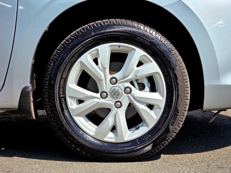 Suzuki Swift - Chery Silver Lakes - Image 8