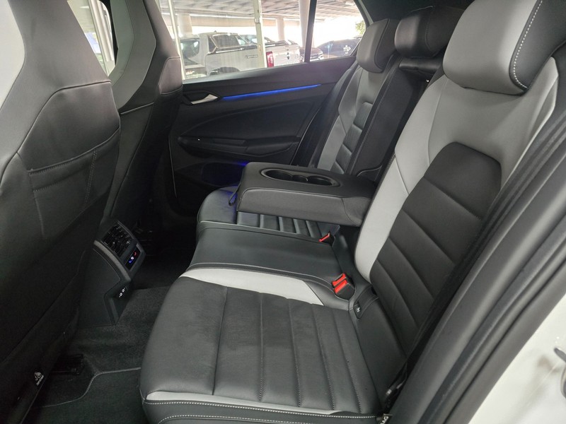 Volkswagen Golf - Hatfield VW Northcliff - Image 7