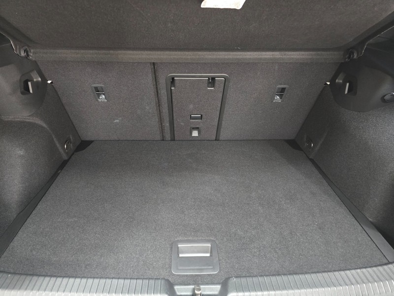 Volkswagen Golf - Hatfield VW Northcliff - Image 5