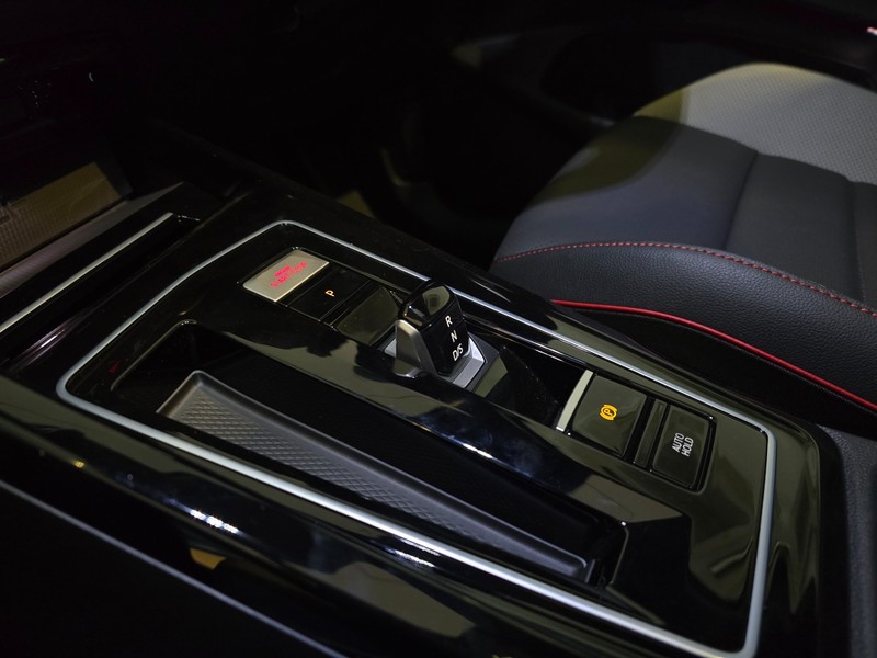 Volkswagen Golf - Hatfield VW Northcliff - Image 10