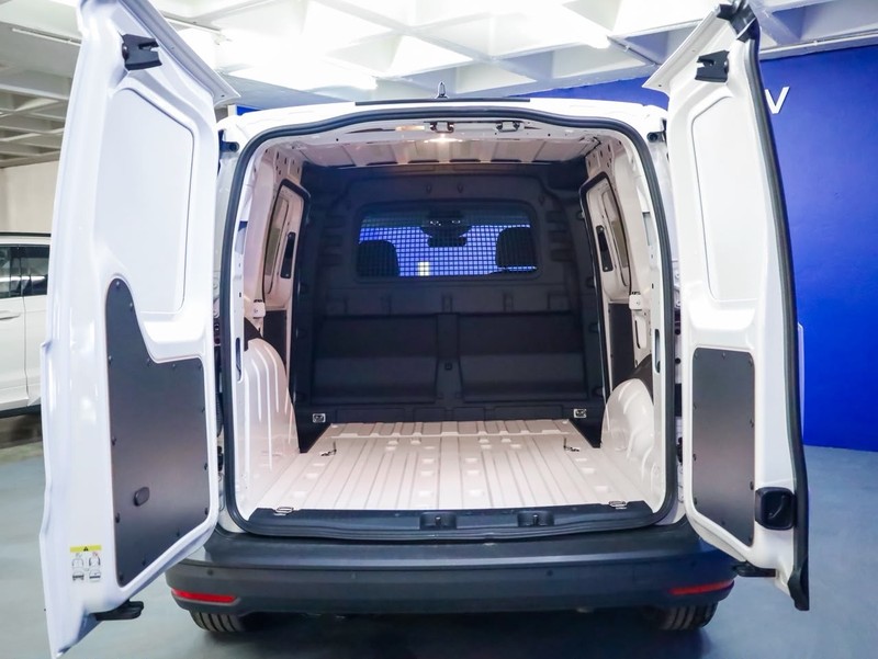 Volkswagen Caddy - Hatfield VW Bryanston - Image 20