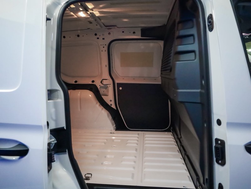 Volkswagen Caddy - Hatfield VW Bryanston - Image 12