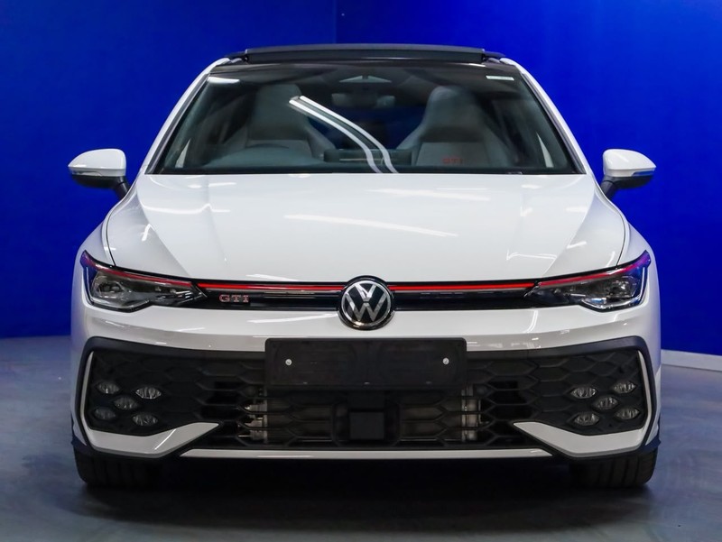 Volkswagen Golf - Hatfield VW Bryanston - Image 3