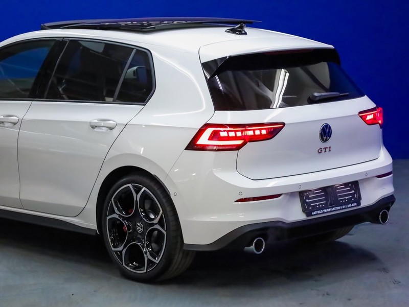 Volkswagen Golf - Hatfield VW Bryanston - Image 19