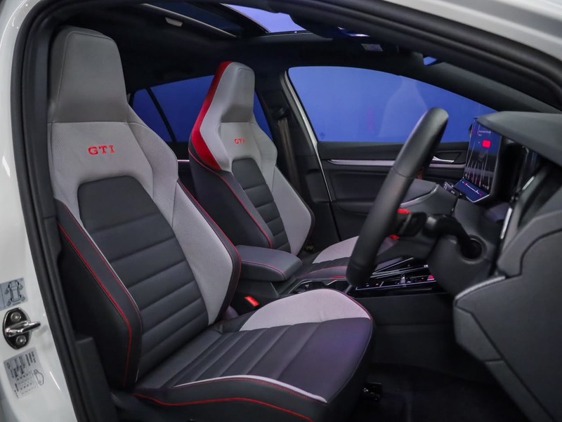 Volkswagen Golf - Hatfield VW Bryanston - Image 10