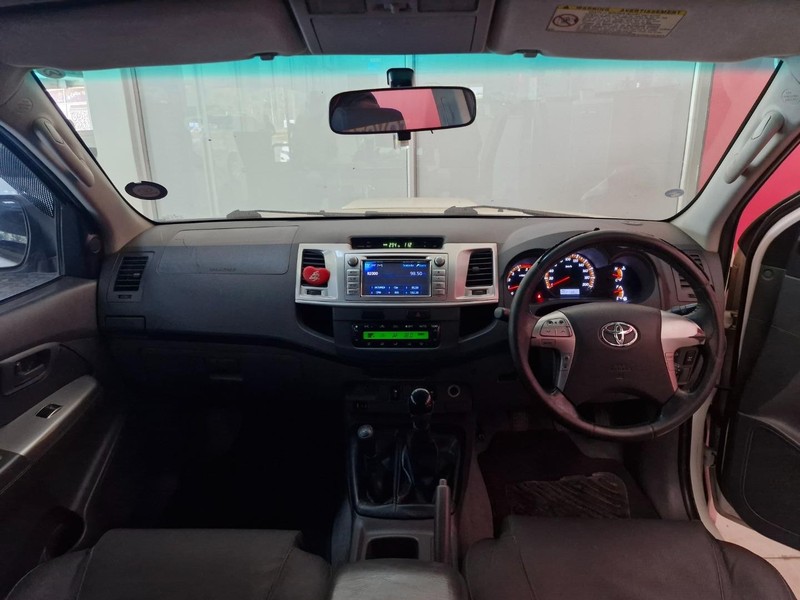 Toyota Hilux - Vaal Toyota Sasolburg - Image 12